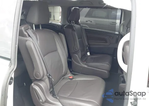 2019 Honda Odyssey Elite z USA, uszkodzony, nr VIN 5FNRL6H91KB067358